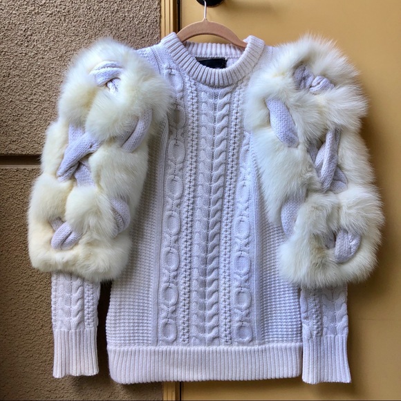 Burberry Sweaters - Burberry Prorsum Fox Fur Sleeve Sweater